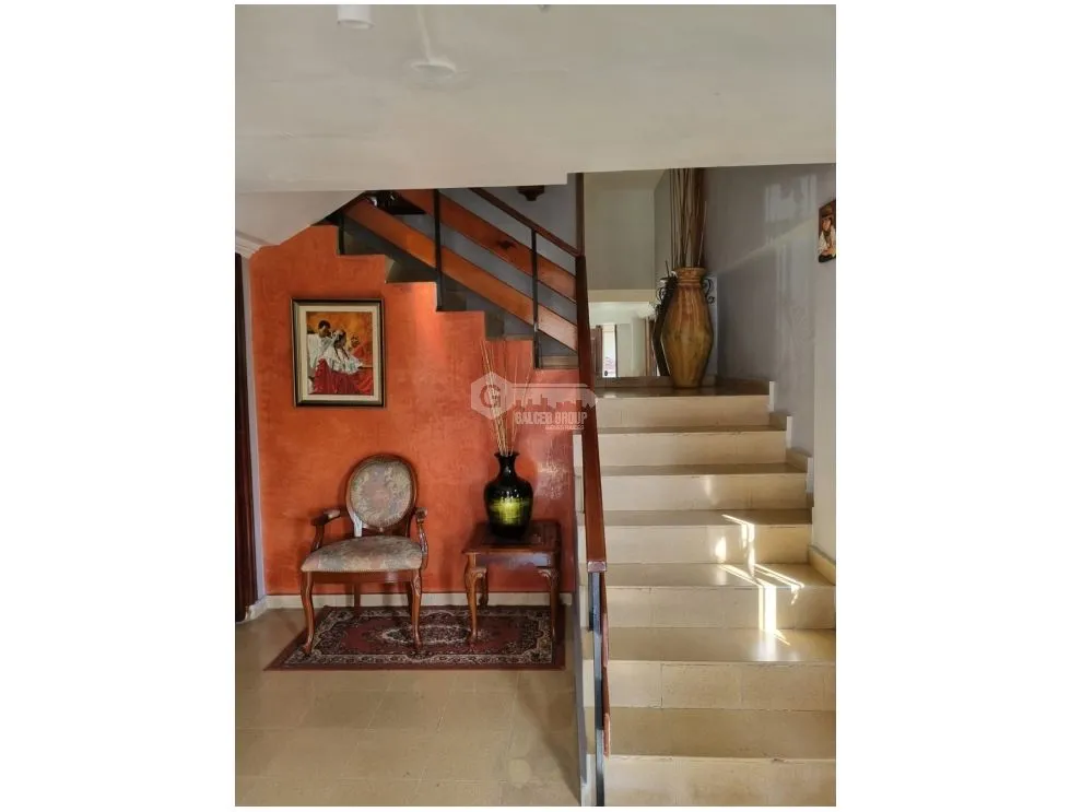 HATO PINTADO / 3 HABITACIONES / 400m2 / 3 TERRAZAS / 3 NIVELES / Y