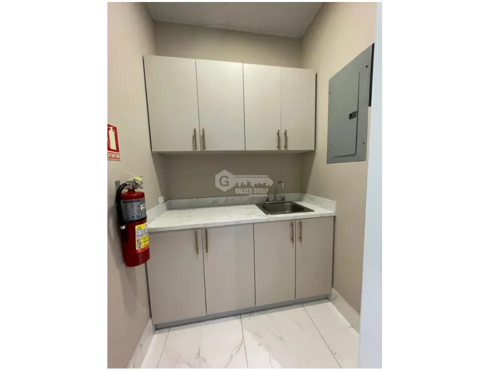 CONSULTORIO TOWN CENTER / COSTA DEL ESTE  / 43 M2 / INSONORIZADO