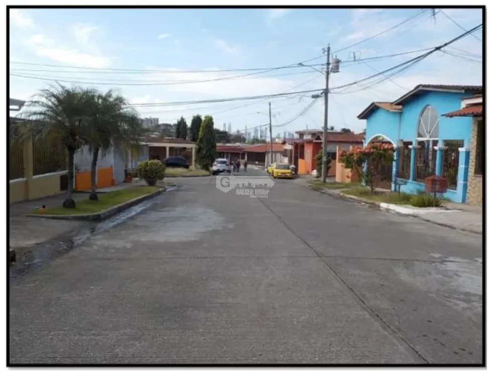 屋 在 San Miguelito 出售
