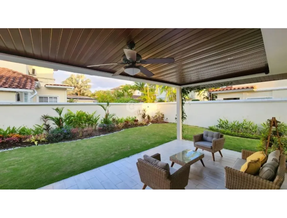 Single Family House for sale in Costa Sur