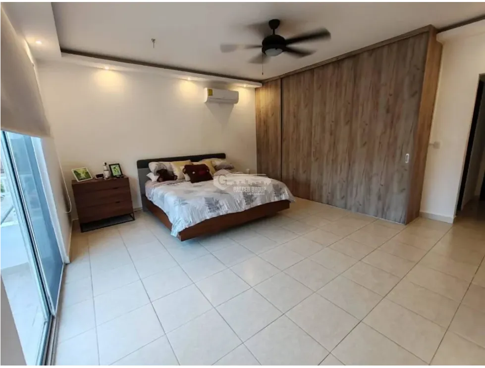 Single Family House for sale in Costa Sur