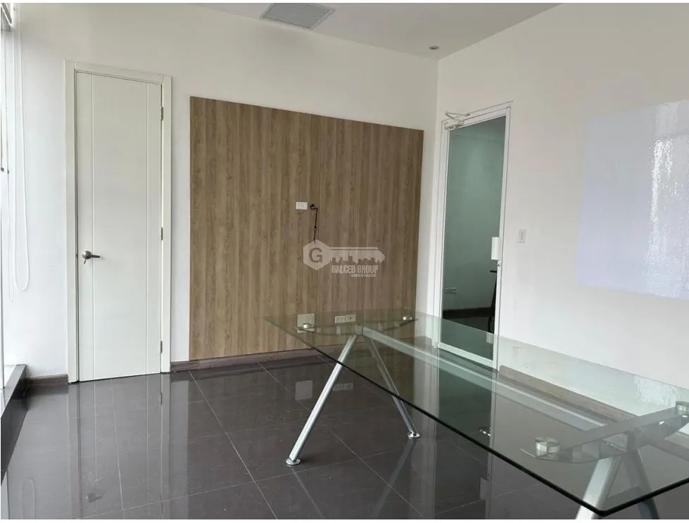 Office for rent in Obarrio