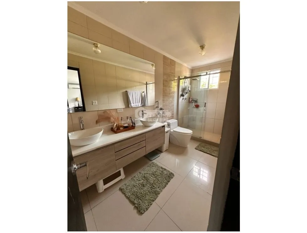 ALTOS DEL BOSQUE / EL DORAL / 4 HABITACIONES / 320m2 / AMPLIA TERRAZA
