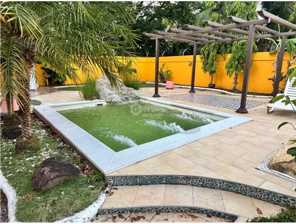 COLON / PUERTO PILON /  700M2 / 2 HABITACIONES / PISCINA