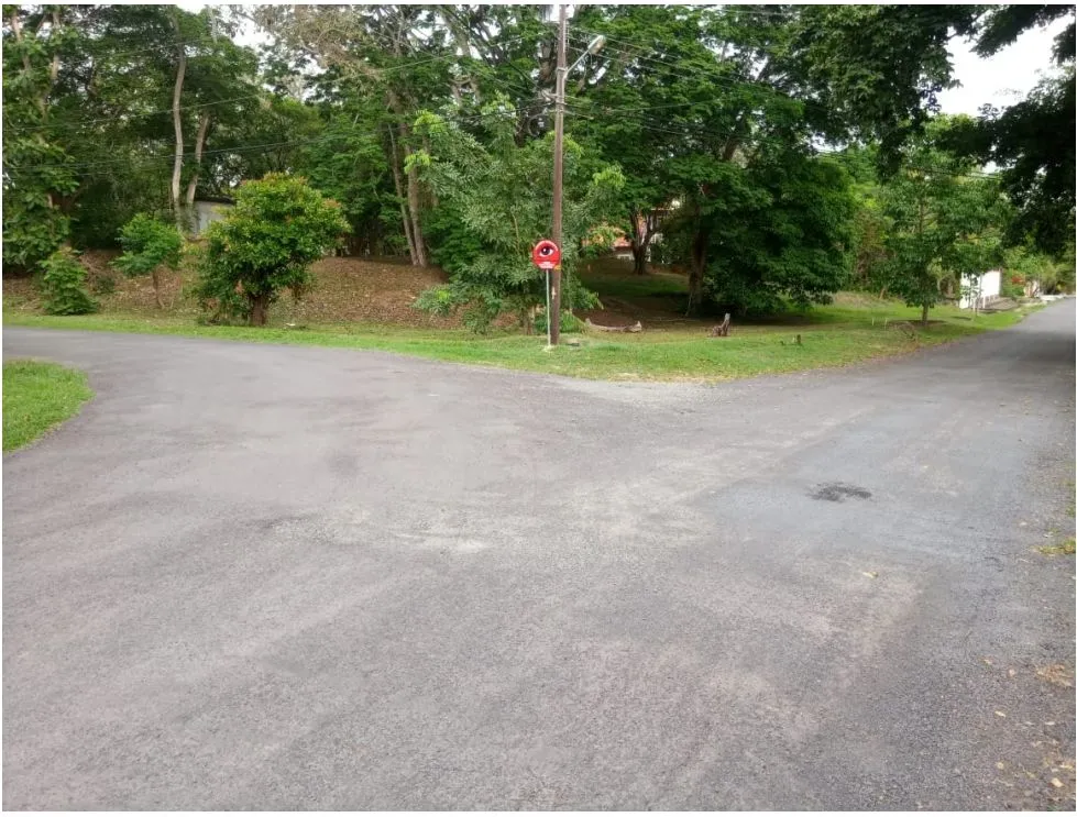 CORNER LOT / SAN CARLOS / COSTA ESMERALDA / 1000m2