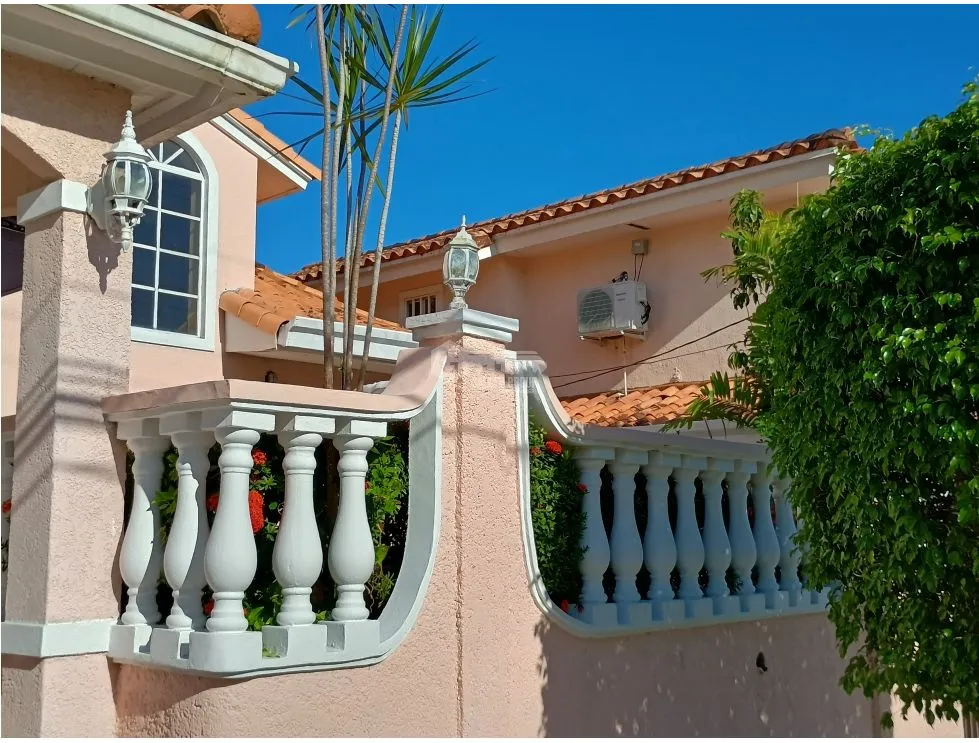 Single Family House for rent in Altos de Panama