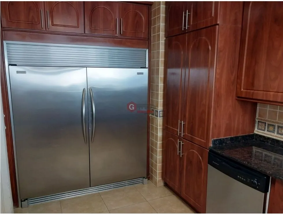 Single Family House for sale in Farallon
