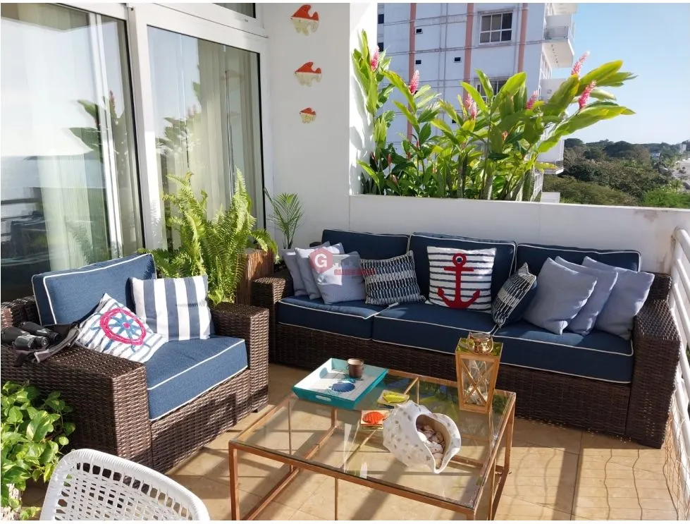 Single Family House for sale in Farallon
