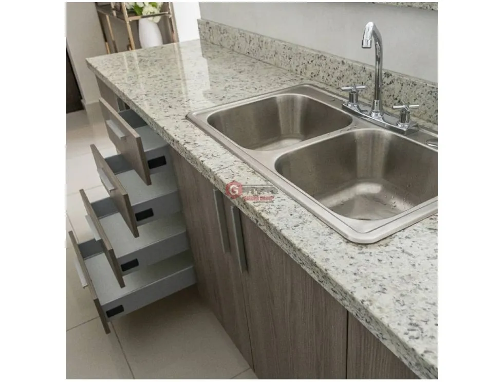 VIA ESPAÑA / SAN ROQUE / 1 HABIT / 65m2 / AMOBLADO / VISTA PARQUE OMAR