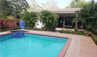 Single Family House for sale in Coronado