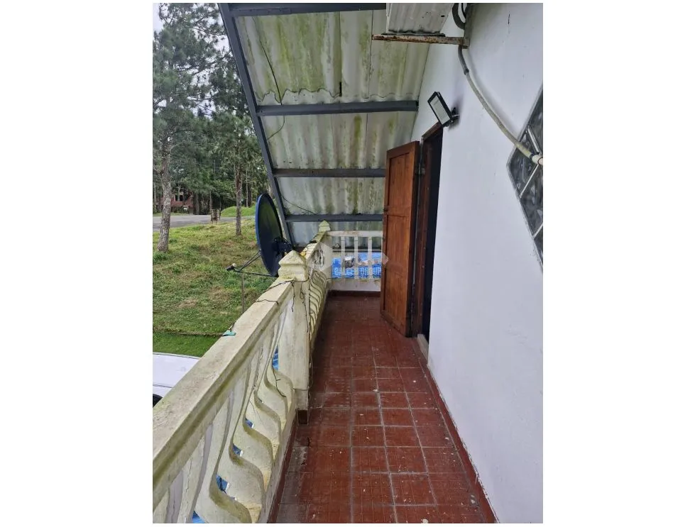 CERRO AZUL / 1000M² / 4 BEDROOMS / TERRACE / GARDEN / FULLY ENCLOSED