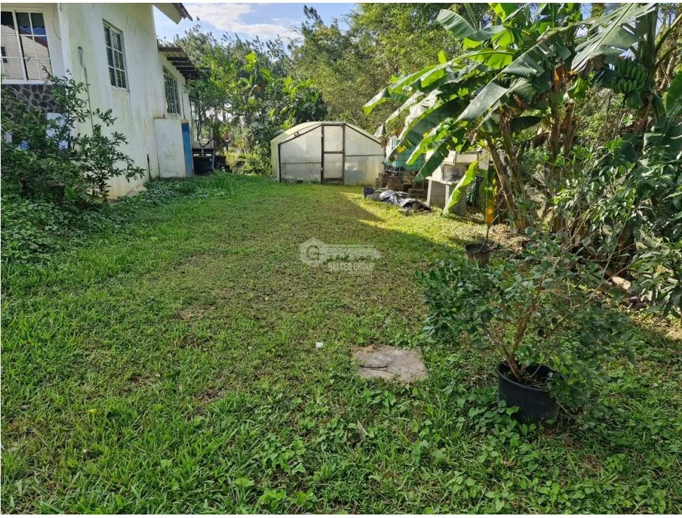 CERRO AZUL / 1000M² / 4 BEDROOMS / TERRACE / GARDEN / FULLY ENCLOSED