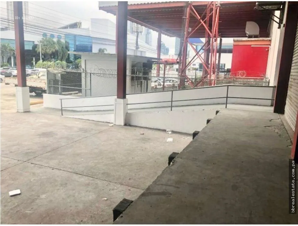 Warehouse for rent in Costa del Este