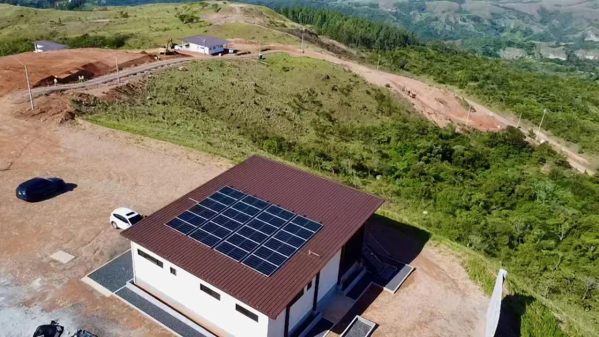 FULL SOLAR MOUNTAIN VILLA