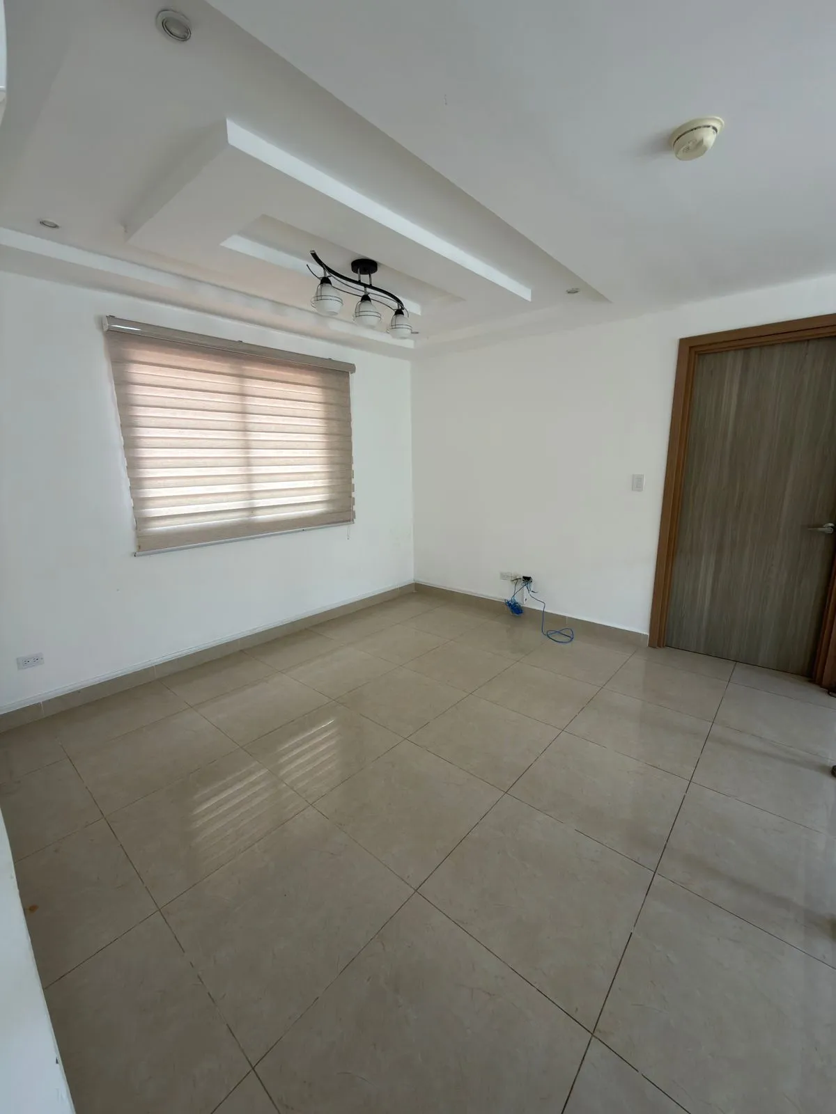 Spacious 2-Story House, 3 Bedrooms and 2.5 Bathrooms, Las Cumbres