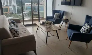 Alquilo cómodo apto amoblado en Tumba Muerto   ta de terreno en San Francisco de Veraguas camino a Calobre