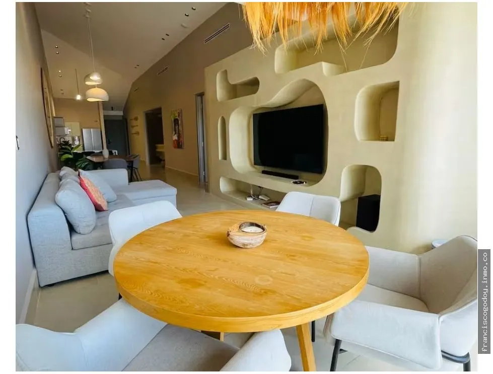 House for Sale in San Carlos