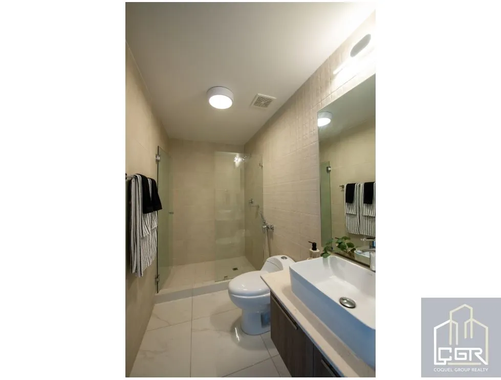 Apartment for sale in Edison Park