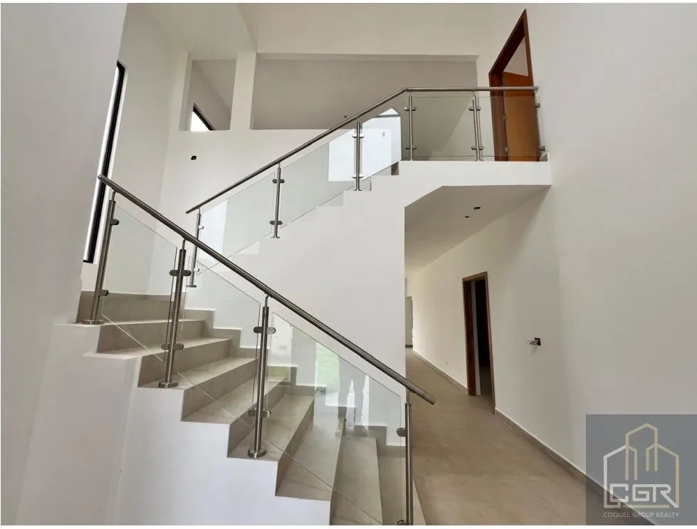 Single Family House for sale in Clayton