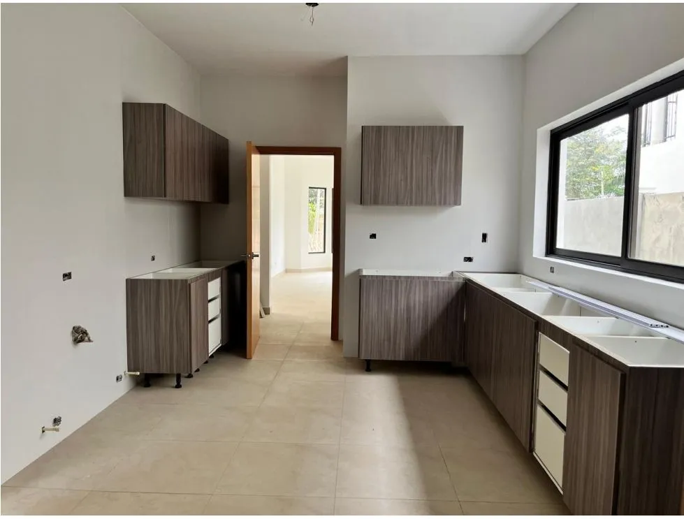 Single Family House for sale in Clayton