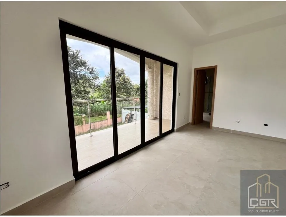 Single Family House for sale in Clayton