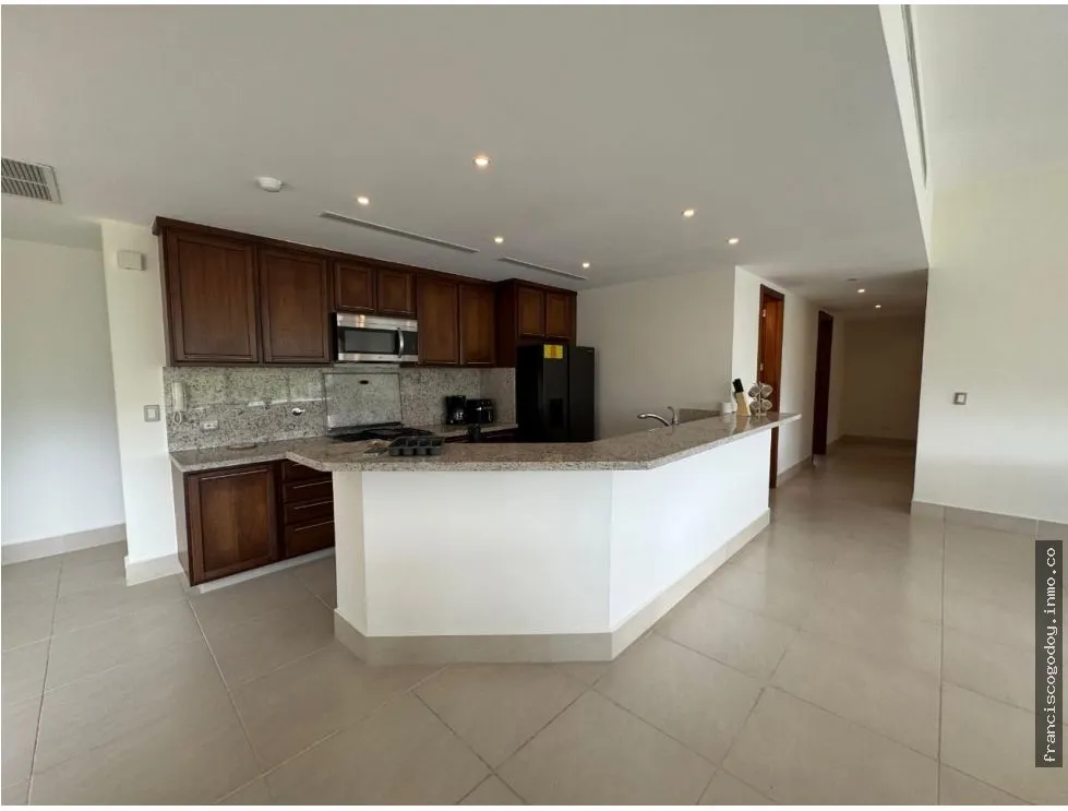 Apartment for Sale in San Carlos