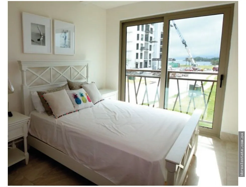 Resale of Brand New Apartment with Ocean View in Colón, Playa Escondida