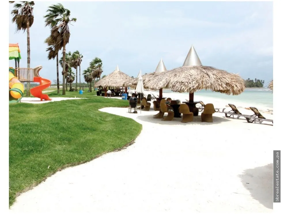Resale of Brand New Apartment with Ocean View in Colón, Playa Escondida
