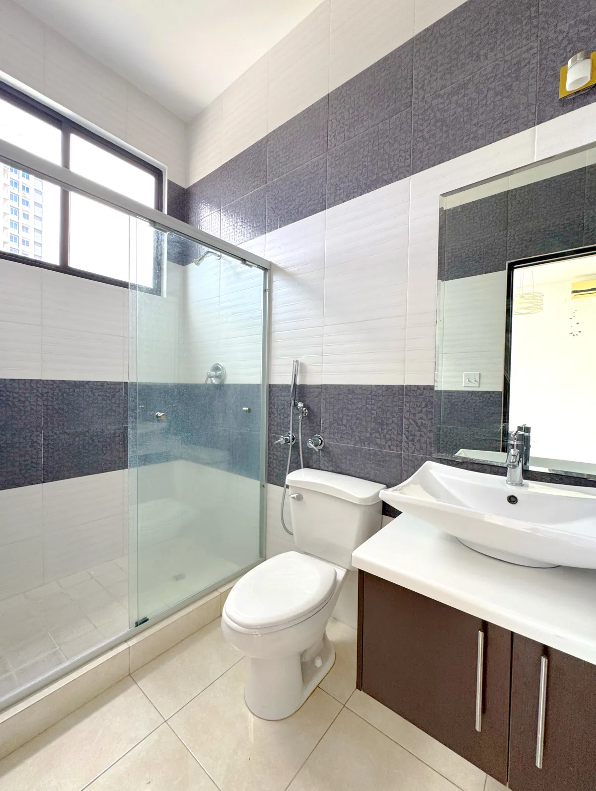 Majestic Penthouse in Elite 400, 590 m², 360° View, Tax Exempt for 20 Years