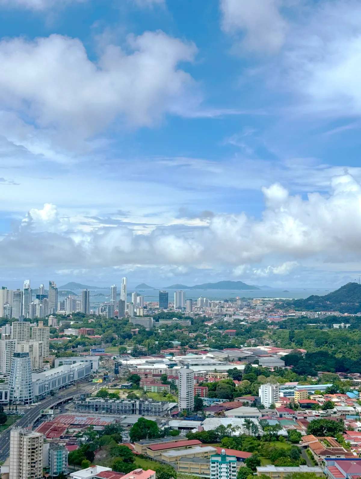 Majestic Penthouse in Elite 400, 590 m², 360° View, Tax Exempt for 20 Years