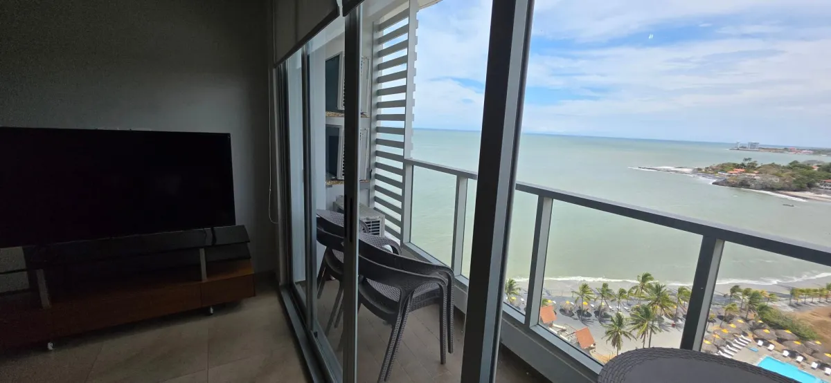 Ocean view apartment for sale in Royal Palm