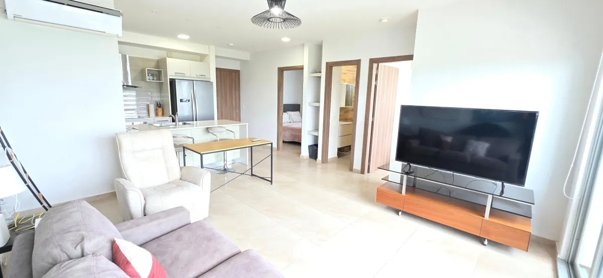 Ocean view apartment for sale in Royal Palm