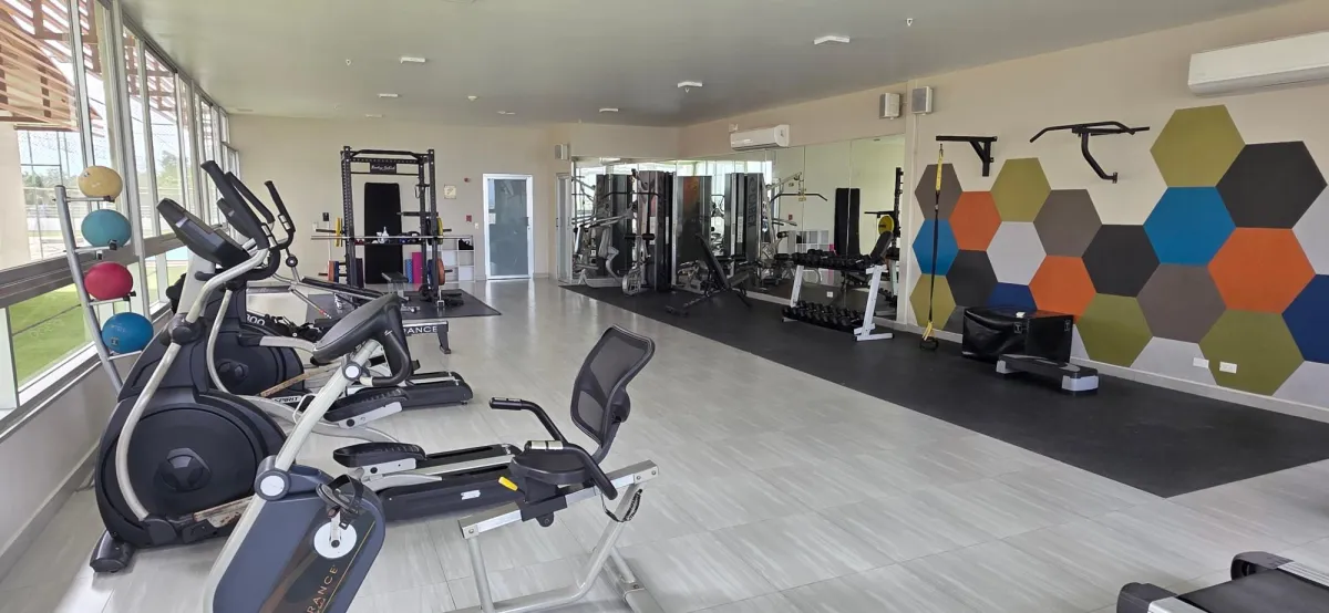 Ocean view apartment for sale in Royal Palm