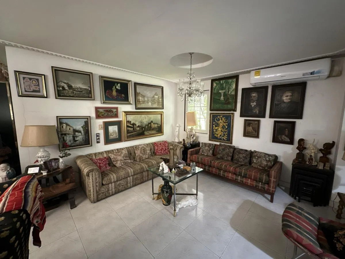1,556 m² in Las Cumbres for Only $215,000