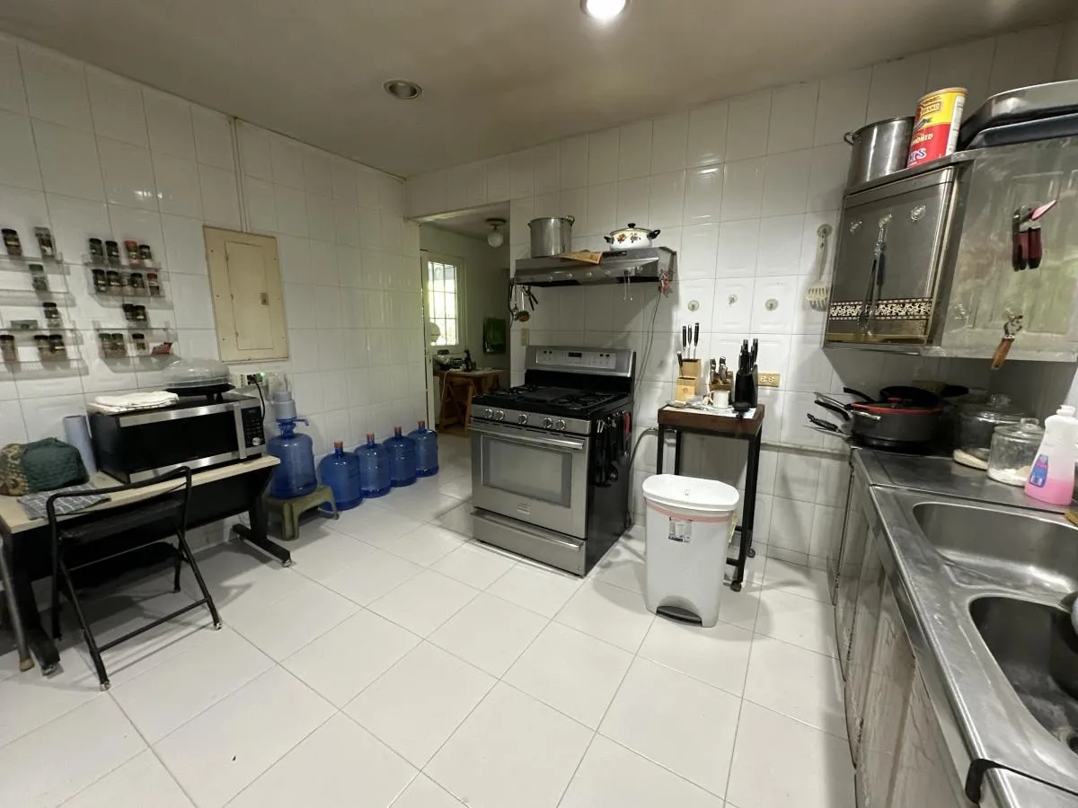 1,556 m² in Las Cumbres for Only $215,000