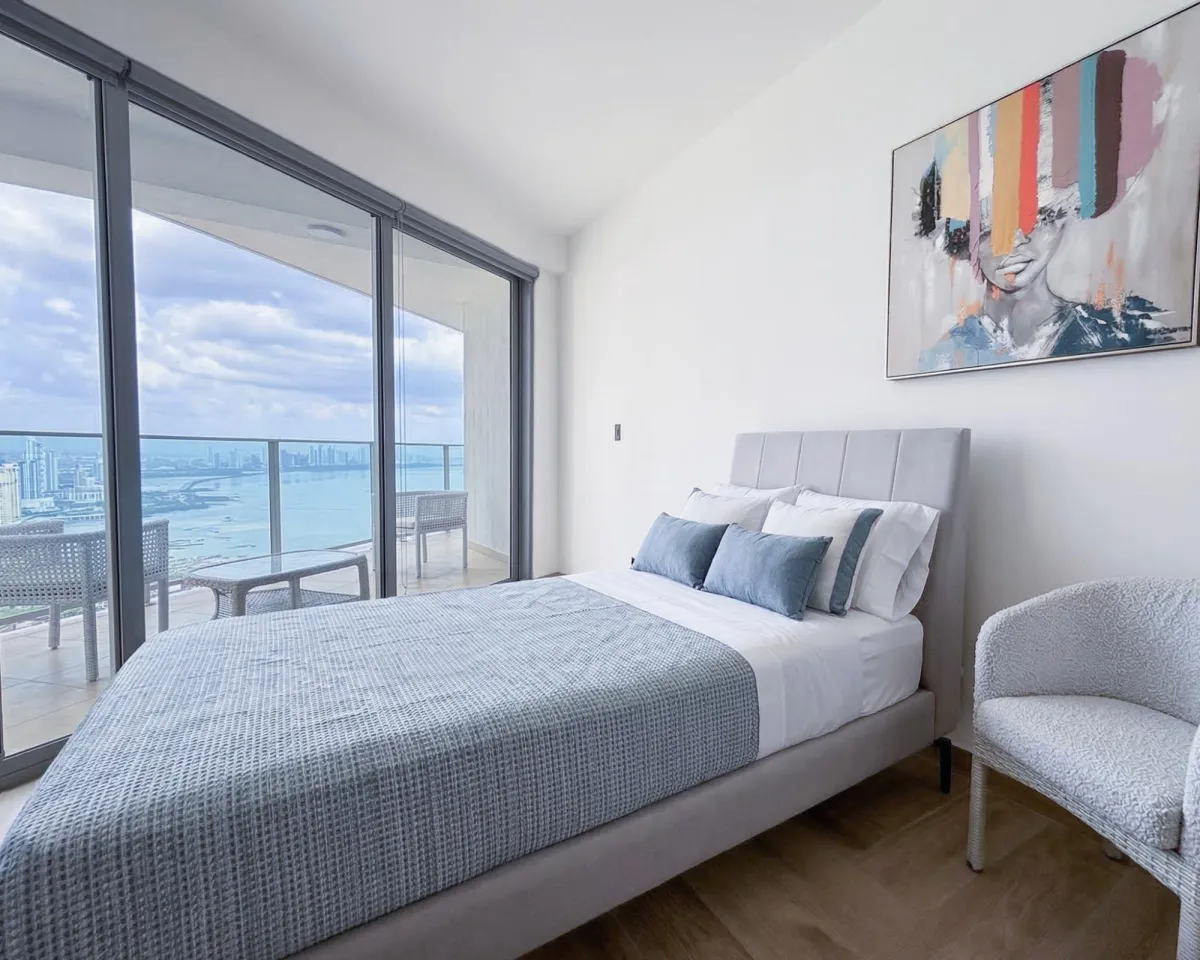 MODERN & REMODELED - PUNTA PACIFICA - OASIS 299M2