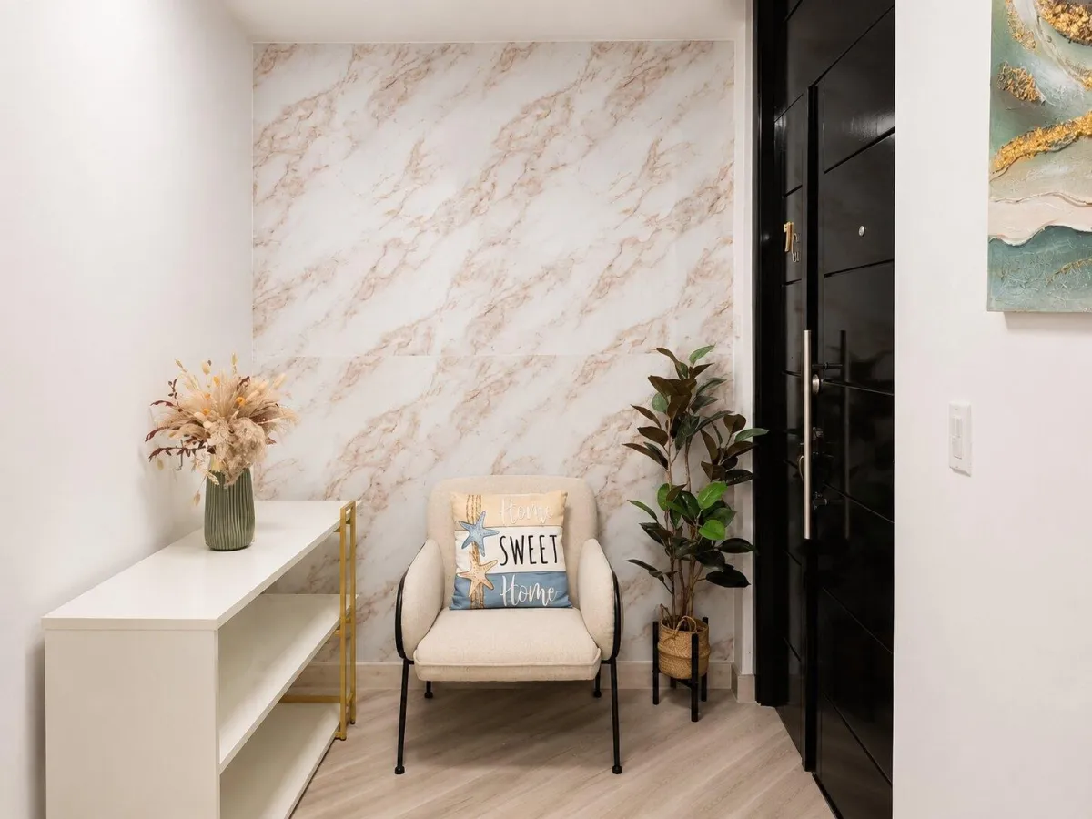 Luxurious ocean-view apartment in Playa Blanca!