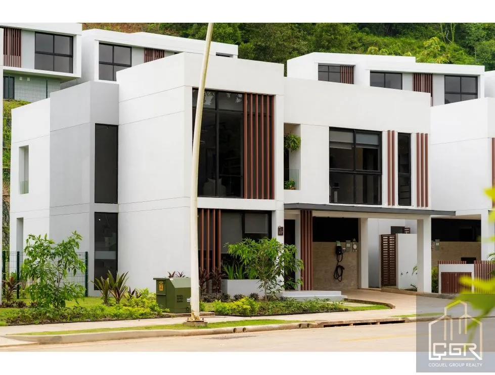 Single Family House for sale in Las Lajas