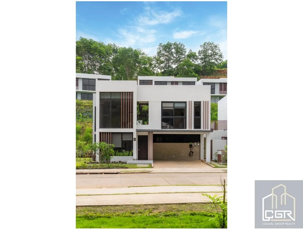 Single Family House for sale in Las Lajas
