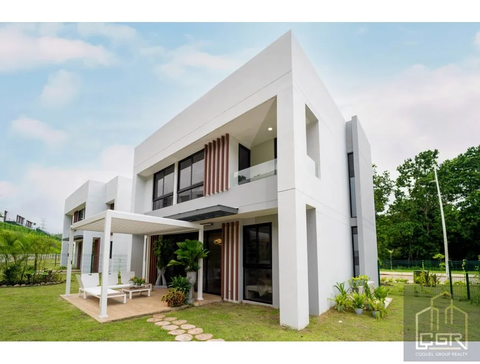 Single Family House for sale in Las Lajas