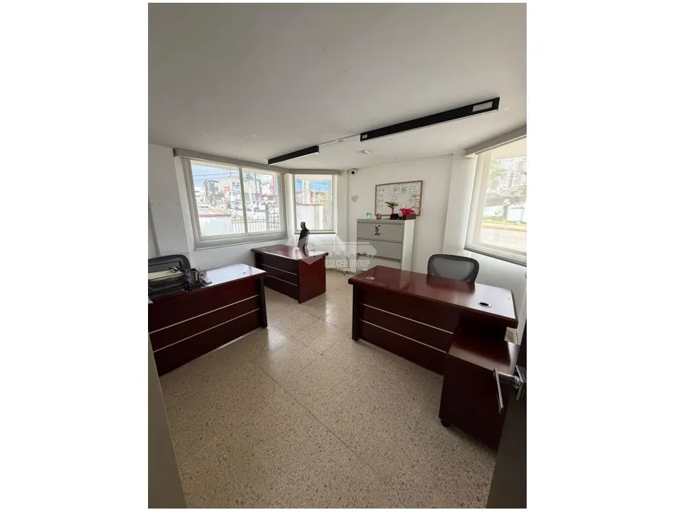 COMMERCIAL SPACE / EL DORADO / 1,332 M / 2 LEVELS / 8 BATHROOMS / OFFICE / STORAGE