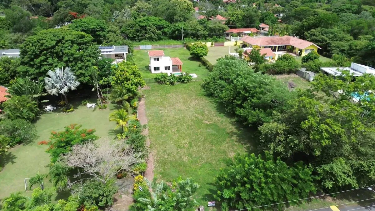 Flat lot 1250m2 in Coronado