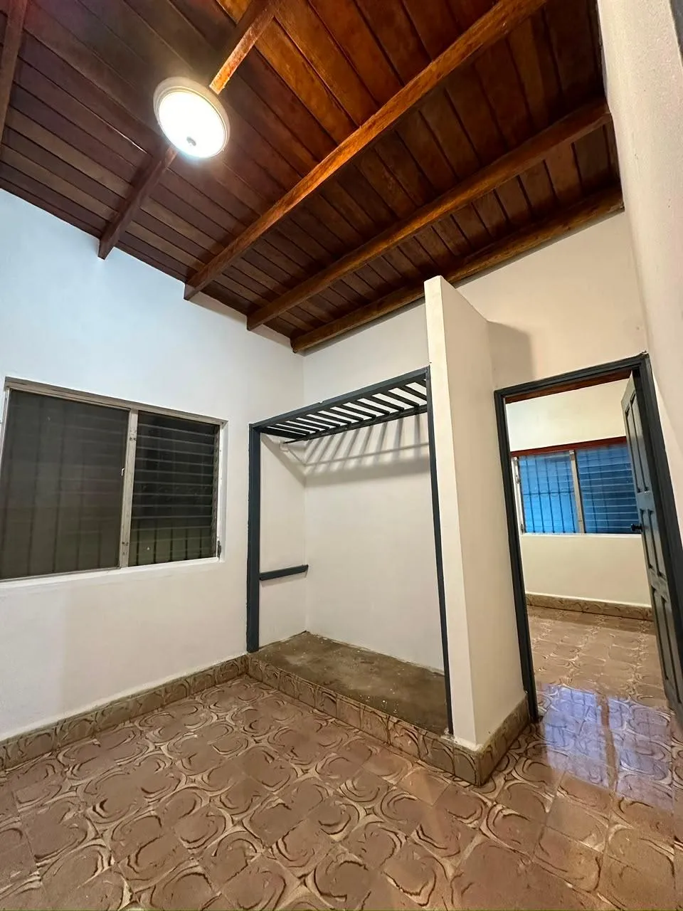 CASA + TERRENO EN VENTA