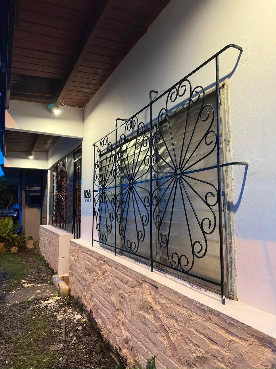CASA + TERRENO EN VENTA
