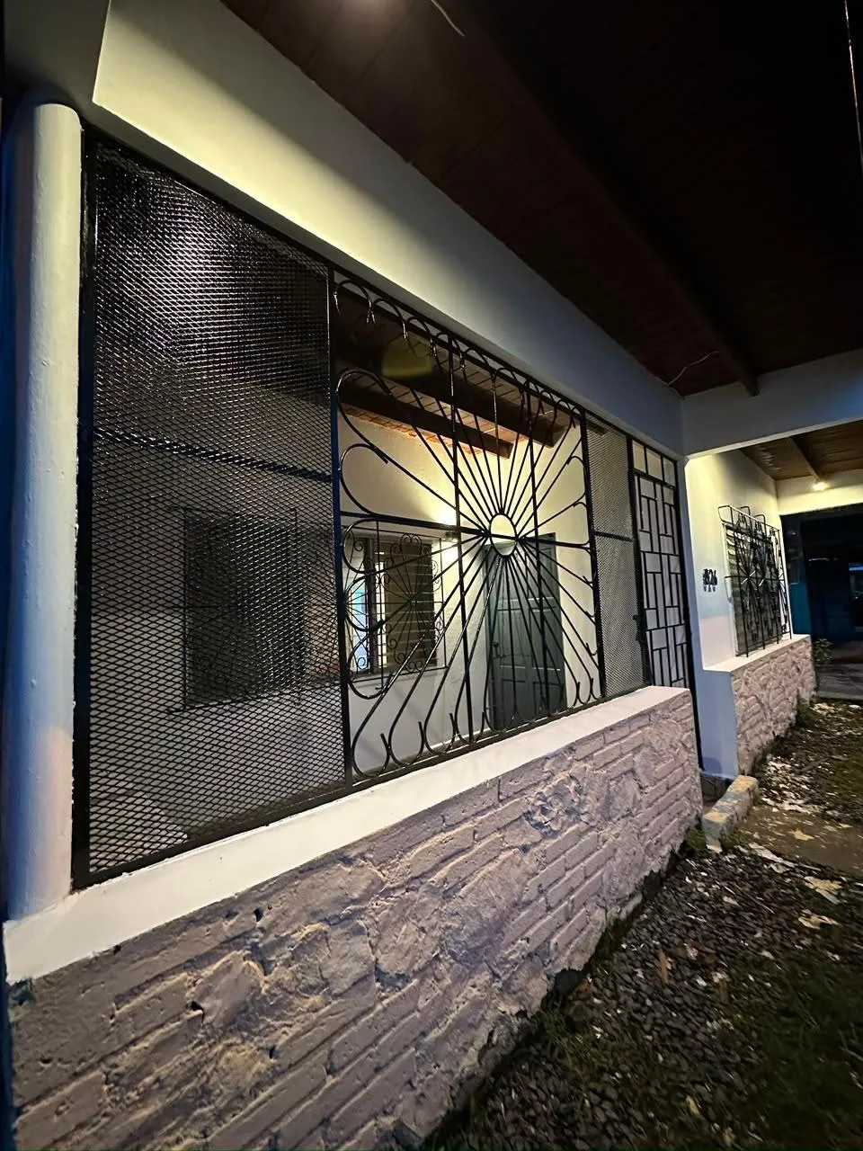 CASA + TERRENO EN VENTA