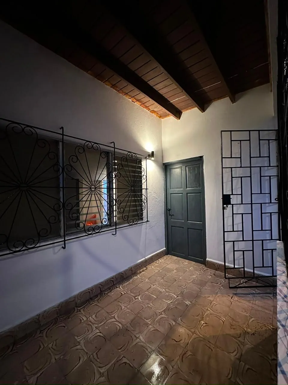 CASA + TERRENO EN VENTA
