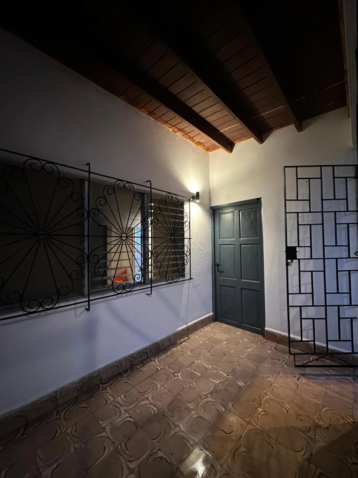 CASA + TERRENO EN VENTA