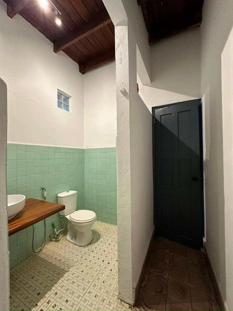 CASA + TERRENO EN VENTA