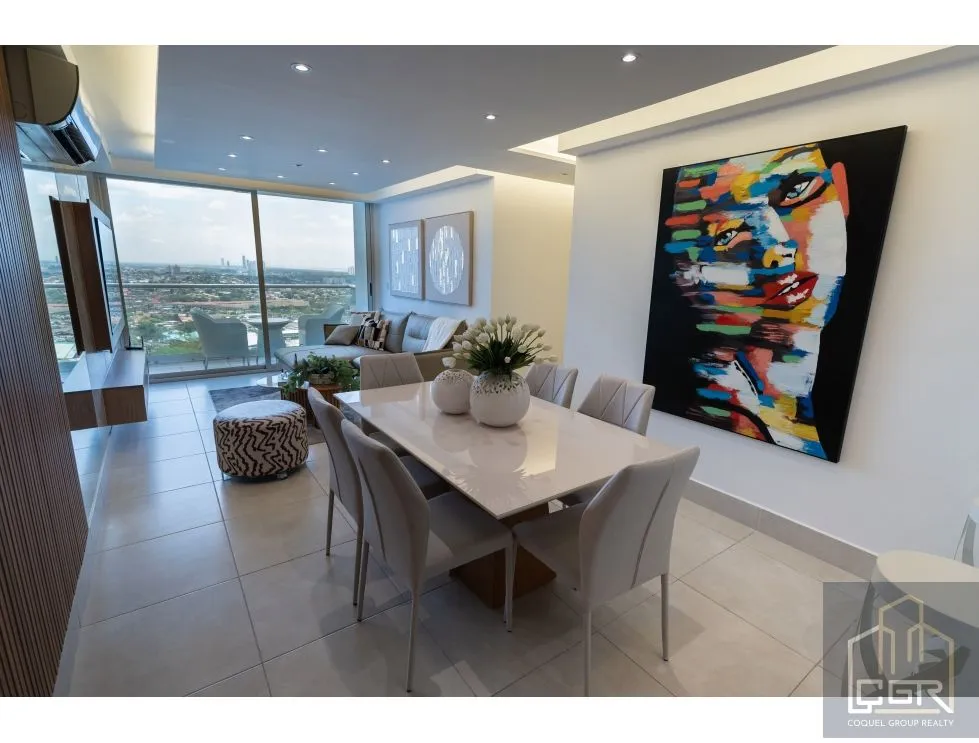 VENTA DE APARTAMENTO EN PH SKY POINT TOWER