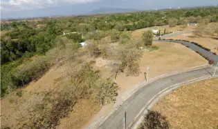TWO PROPERTIES FOR SALE IN LAS LAJAS SANTA FE 2559 M2 WITH SWIMMING POOL